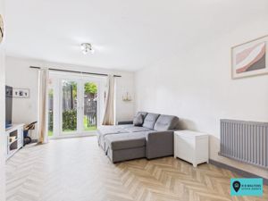 Living Room- click for photo gallery